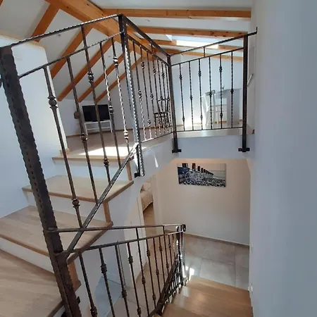 Nona Nina Holiday House