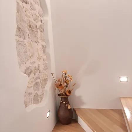 Nona Nina Holiday House *