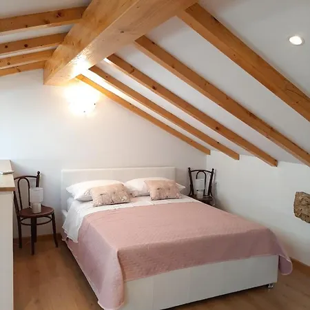 Nona Nina Holiday House Apartment